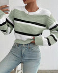 Azalea – Knitted Cropped Sweater