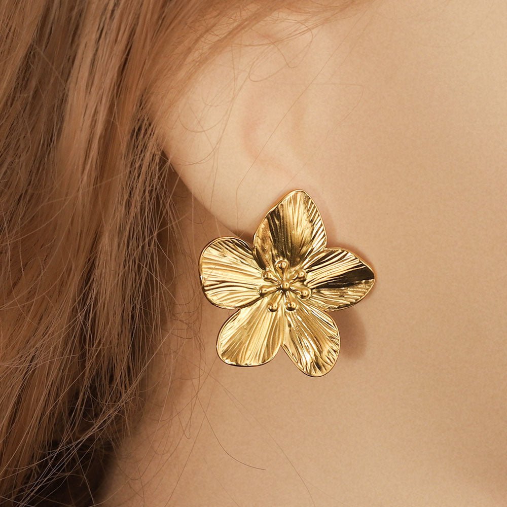 LILY EARRINGS