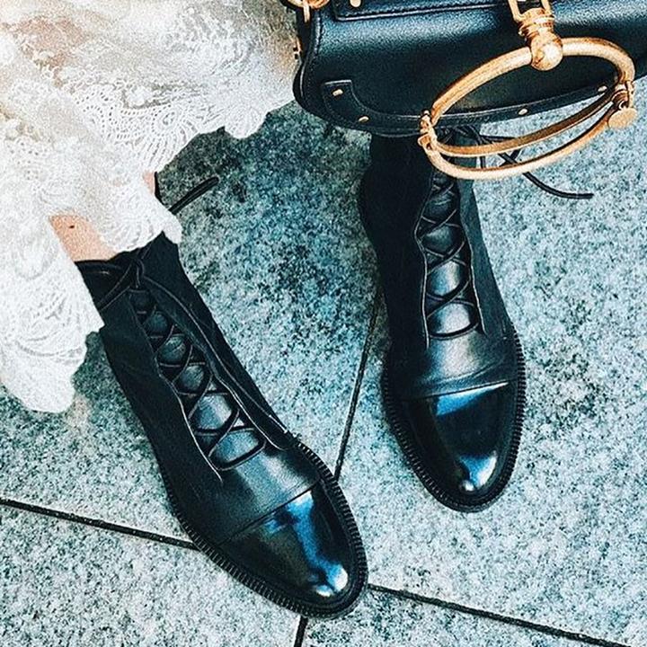 LIVIA | VINTAGE LACE-UP LEATHER BOOTS